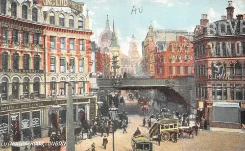 BR65542 chariot ludgate circus london uk