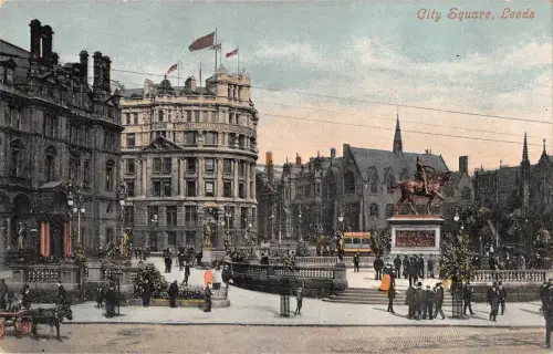 uk32929 city square leeds uk