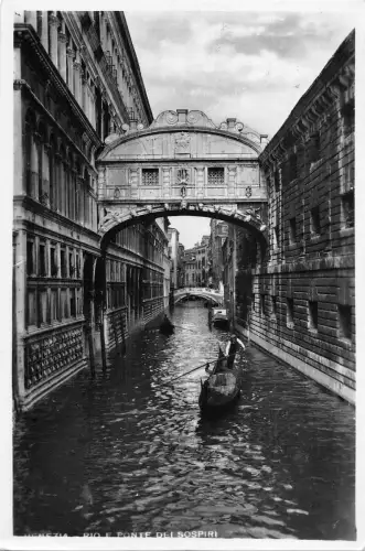 B106376 Italien Venezia Rio e Ponte dei Sospiri Gondelbrücke