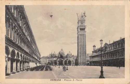 BR70915 venezia piazza s marco italy