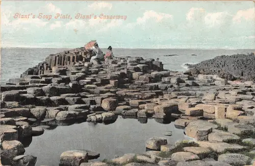 BR93739 Riesen Suppenteller Giant S Causeway Nordirland