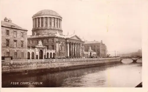 br109921 four courts dublin ireland