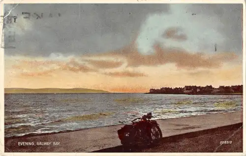 BR70248 Abend Galway Bay Motorrad Motorrad Irland
