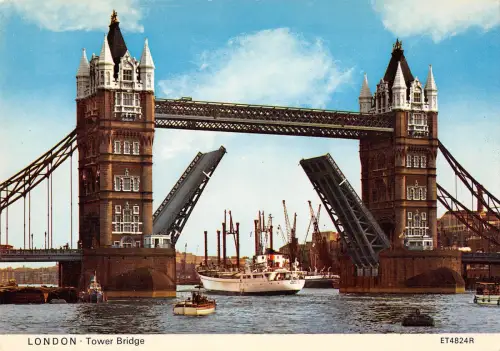 uk5867 tower bridge london uk