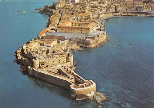 BG17666 castello maniace dall aereo siracusa italy