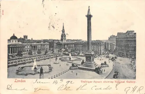 BR61084 Traflagar Square zeigt National Gallery London UK