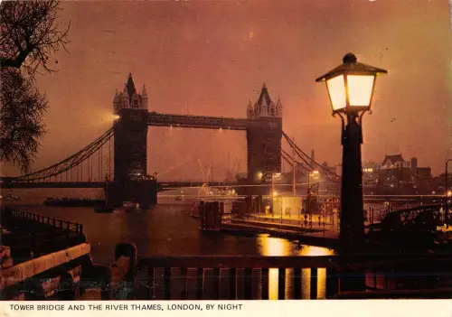 B99812 tower bridge and the river thames london by night uk