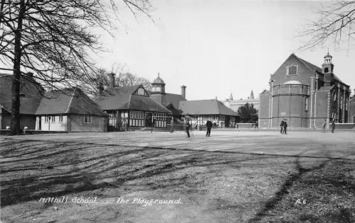 uk40027 millhill school spielplatz london echtfoto uk Barnet mill hill