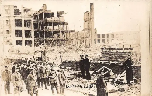 BG32587 Explosion Lille Frankreich Militär Militaria Krieg Soldat Echtfoto