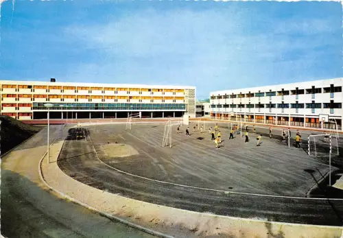 BF30042 ASSU Salon de Provence Lycee Technik Frankreich