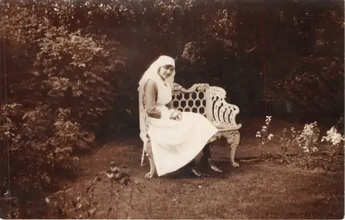 uk52428 Krankenschwester Echtfoto UK Krankenhaus London Kinder Krankenschwester Baddour Place Straße