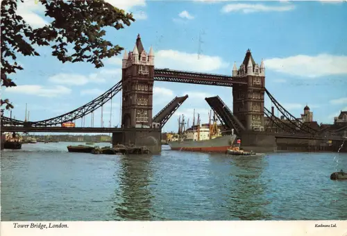 B87787 tower bridge london ship bateaux uk