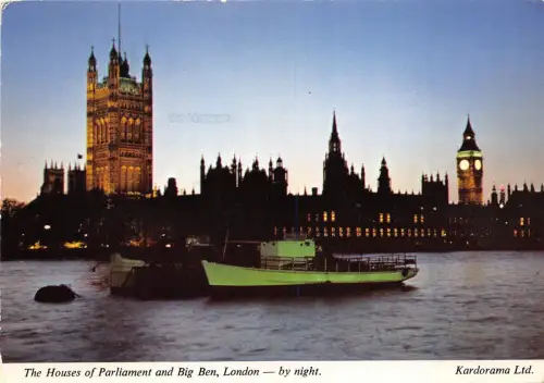 BT18422 the houses of parliament and big ben london ship bateaux uk