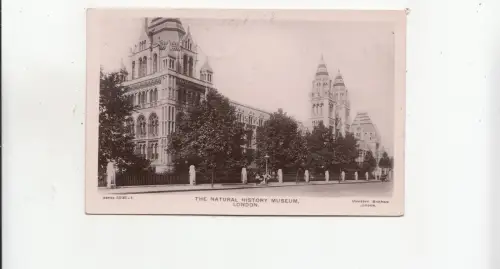 BF32858 the natural history museum london uk front/back image