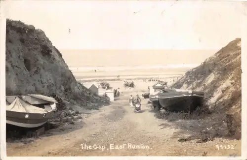 uk51368 the gap east runton real photo uk