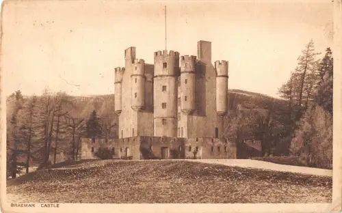 uk38931 braemar castle scotland real photo uk lot 19 uk