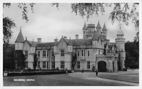uk38617 balmoral castle scotland real photo uk lot 18 uk