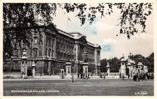 B90808 buckingham palace london uk