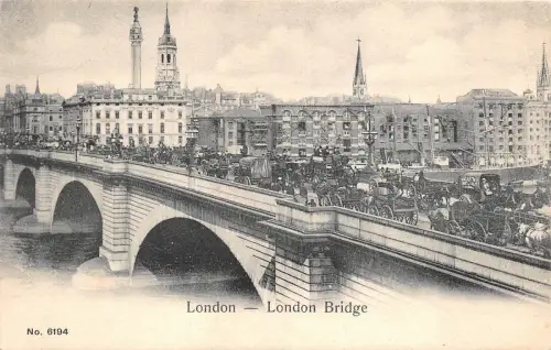 B85451 london bateaux chariot london uk