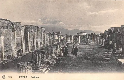 Br35363 Pompeji Basilika Italien