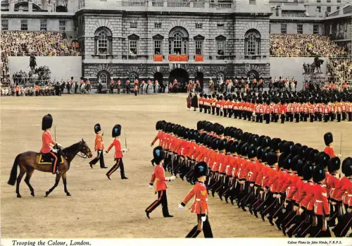 B88762 trooping the colour military types london uk