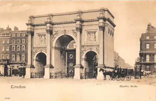B85312 Wagen Marmorbogen London UK