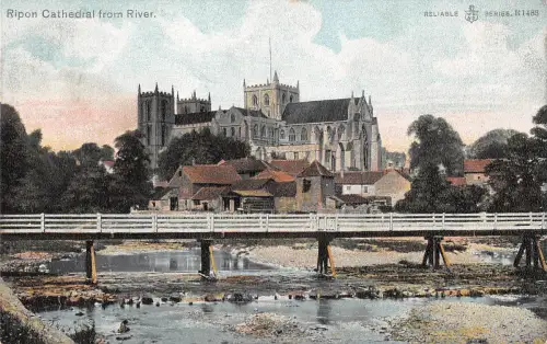 uk38540 cathedral from river ripon uk lot 17 uk