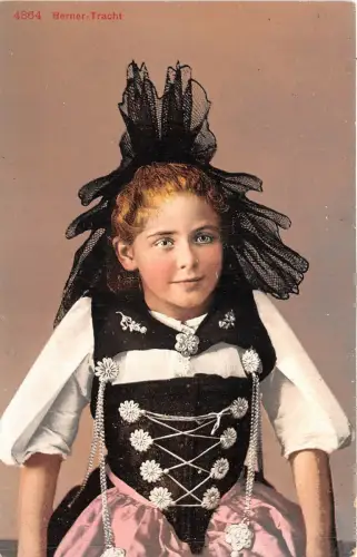 Lot 48 Berner Tracht Berner Tracht Kindertypen Folklore Bern Bern Schweiz