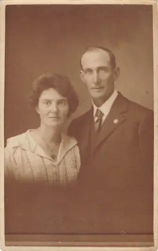 uk38313 Paar Foto Sozialgeschichte Echtfoto UK Lot 16 UK Hochzeit Familie