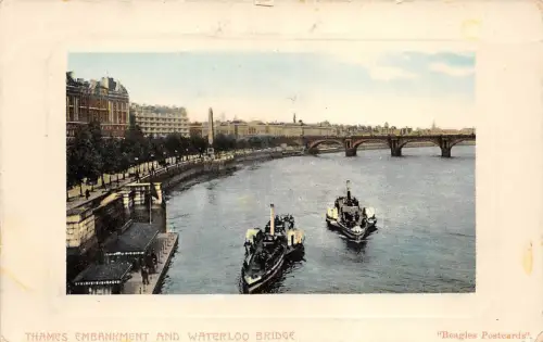BR61275 Themse Damm und Waterloo Bridge London Schiff Bateaux UK