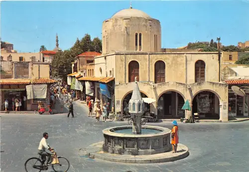 BG12132 Rhodos Hippokrates Square Typen Fahrrad Griechenland