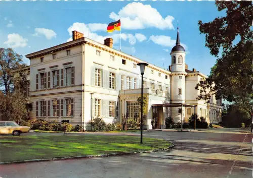 BG10358 Auto Voiture Bonn Palais Schaumburg Germany