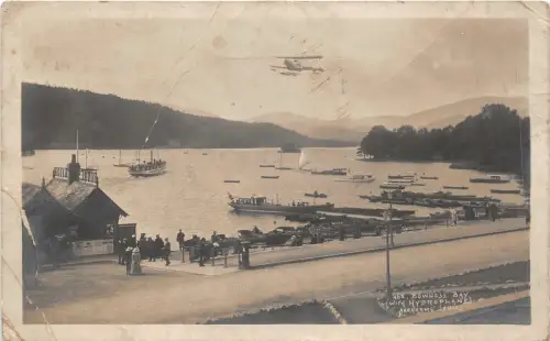 uk51387 Bowness Bay Echtfoto UK Flugzeug Hydroavion auf See Luftfahrt