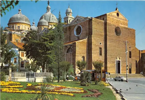 B69092 Padova la Basilica di S Giustina italy