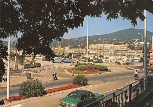 BR1008 Frankreich Saint Maxime La Ville et le Port Boote Bateaux