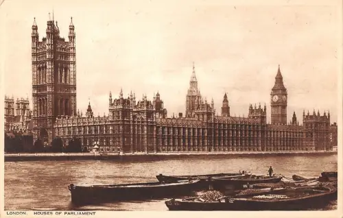 BR80124 Houses of Parliament Schiff Bateaux London UK