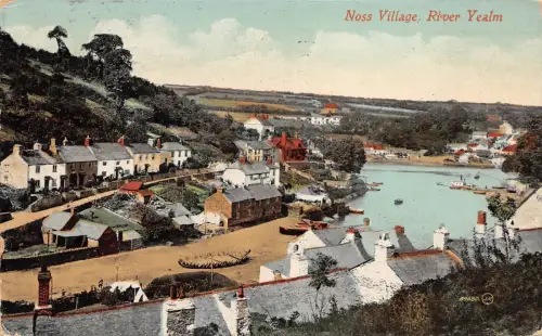 BR64262 noss village river yealm uk