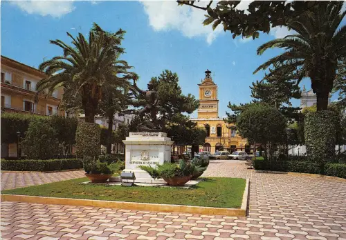 BG17931 bernalda mt piazza communio e monumento ai caduti italy