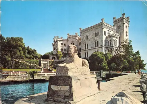 B33724 Triest Das Schloss von Miramare Italien