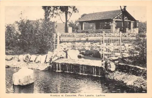 B92075 kiosque et cascades parc lasalle lachine canada