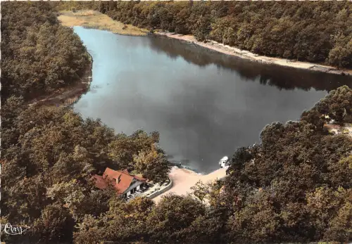 BR4353 Contrexeville Lac de la Folie france