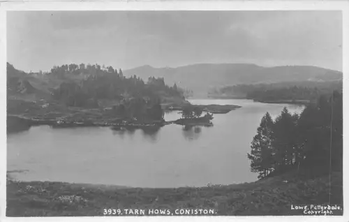 br109317 tarn zeigt coniston echtfoto uk echtfoto