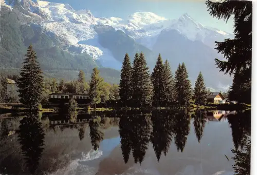 BR14899 Massif du Mont Blanc Le lac des gaillands et ke Mont Blanc france
