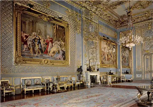 B87913 windsor castle the grand reception room uk