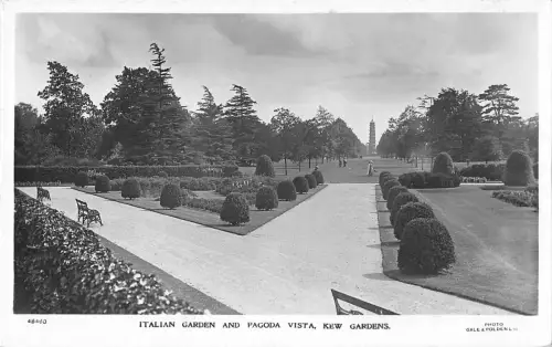 BR80510 italienischer Garten und Pagodenblick Kew Gärten Echtfoto UK