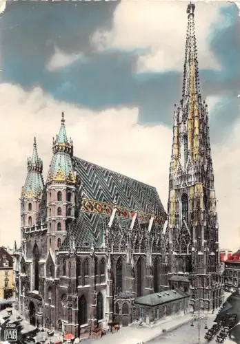 B31845 Wiener Stephansdom gebogen Österreich