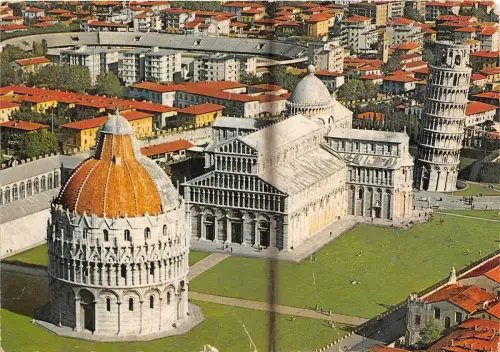 B64193 Italia Pisa La Piazza dei Miracoli italy