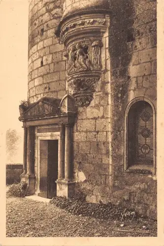 BF5024 la tour d agnes sorel loches france France