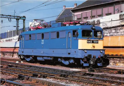 BC59322 Zug MAV Baureihe V43 Eisenbahn chemin a fer