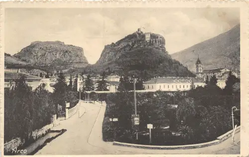 B4834 Arco Front/Back Scan